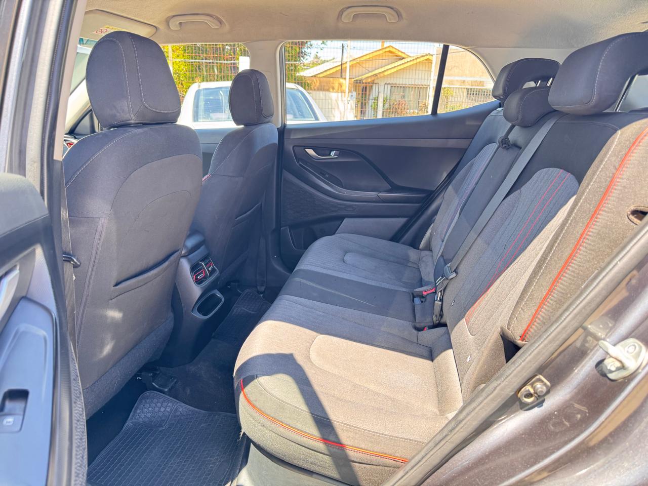 Hyundai Creta — foto 9 de 17