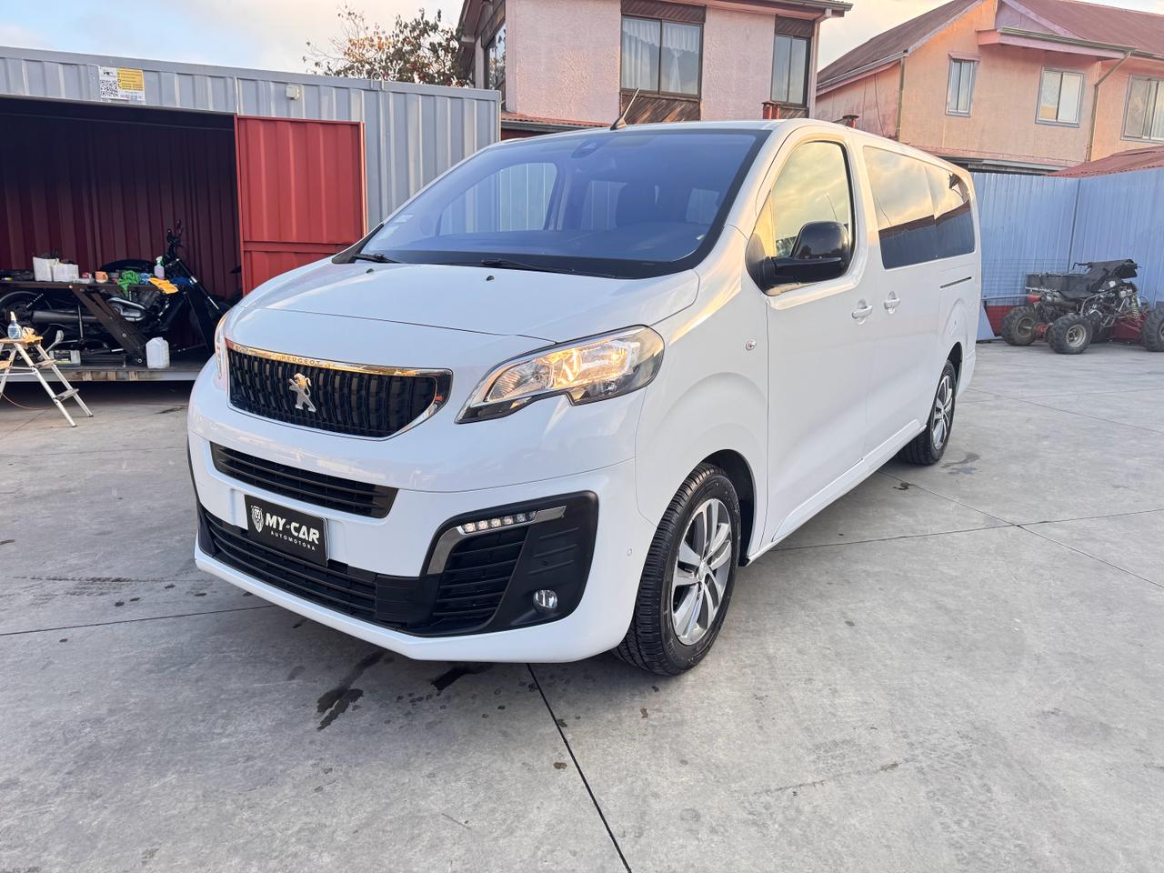 PEUGEOT