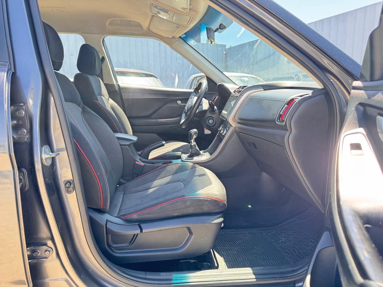 Hyundai Creta — foto 15 de 17